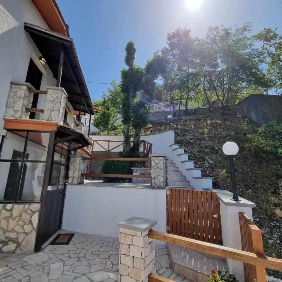 Casa Vacanza Le Viste Serrone Extérieur photo